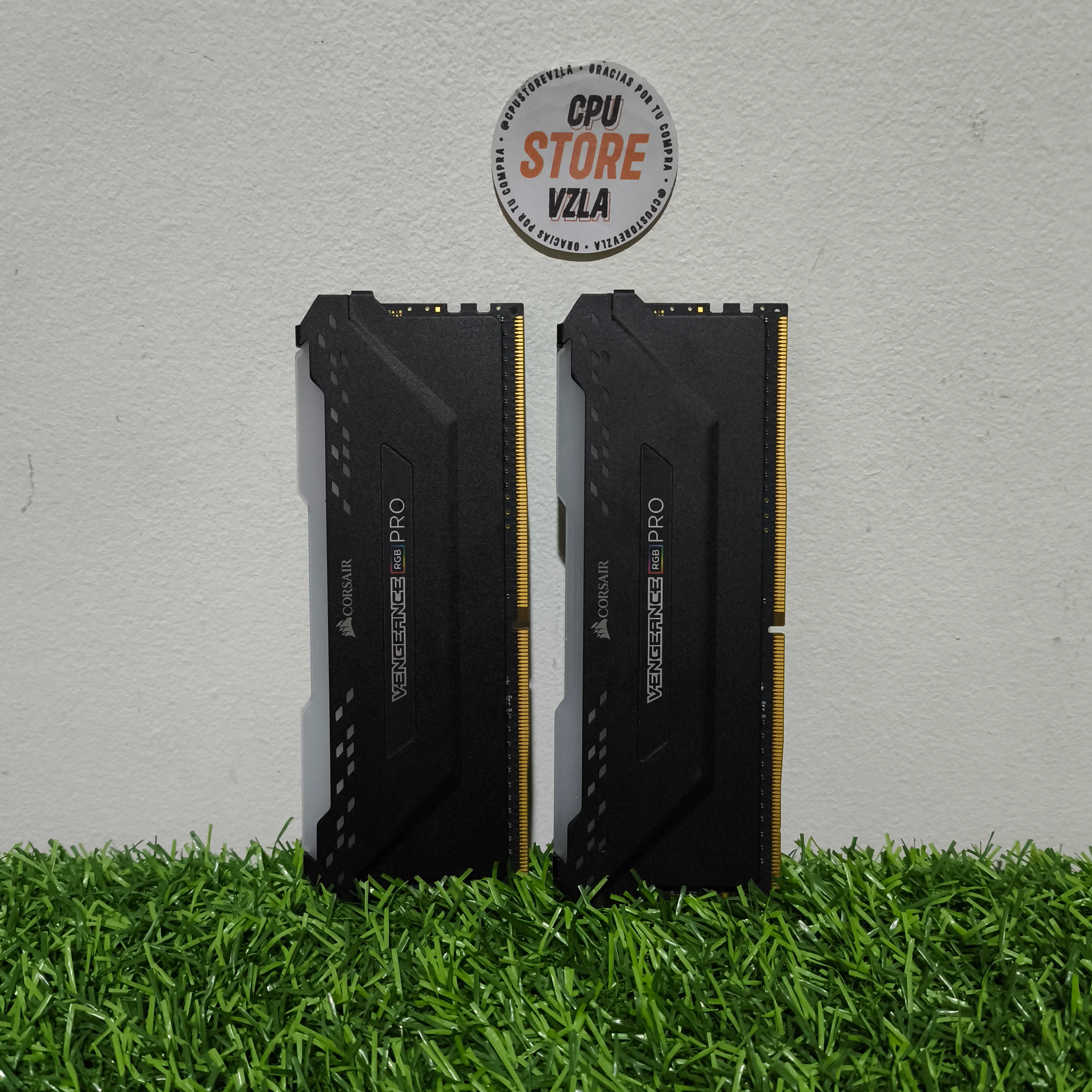 CORSAIR VENGEANCE RGB PRO 16GB (2x8GB) DDR4-3600 CL16